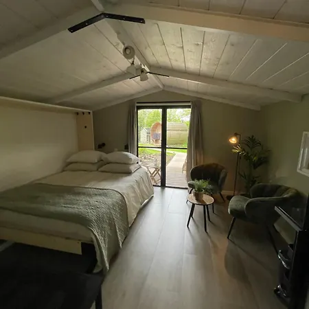 De Rode Zonnehoed Kleine Wellness Bed & Breakfast Scherpenzeel (Gelderland)