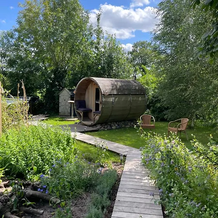 Bed & Breakfast De Rode Zonnehoed Kleine Wellness